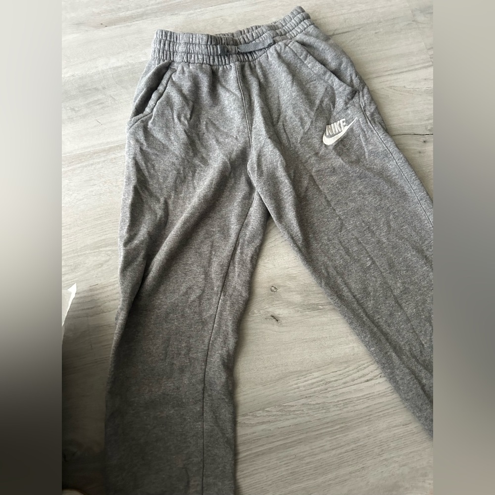 Jogger - Gray - L - Young - BigBoy -